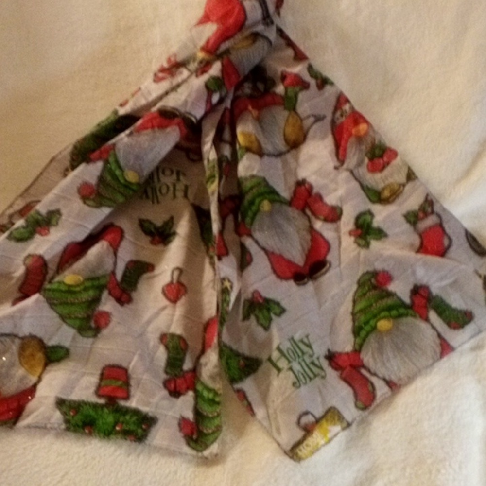 HOLIDAY NOME SCARF!! NEW WITH TAGS